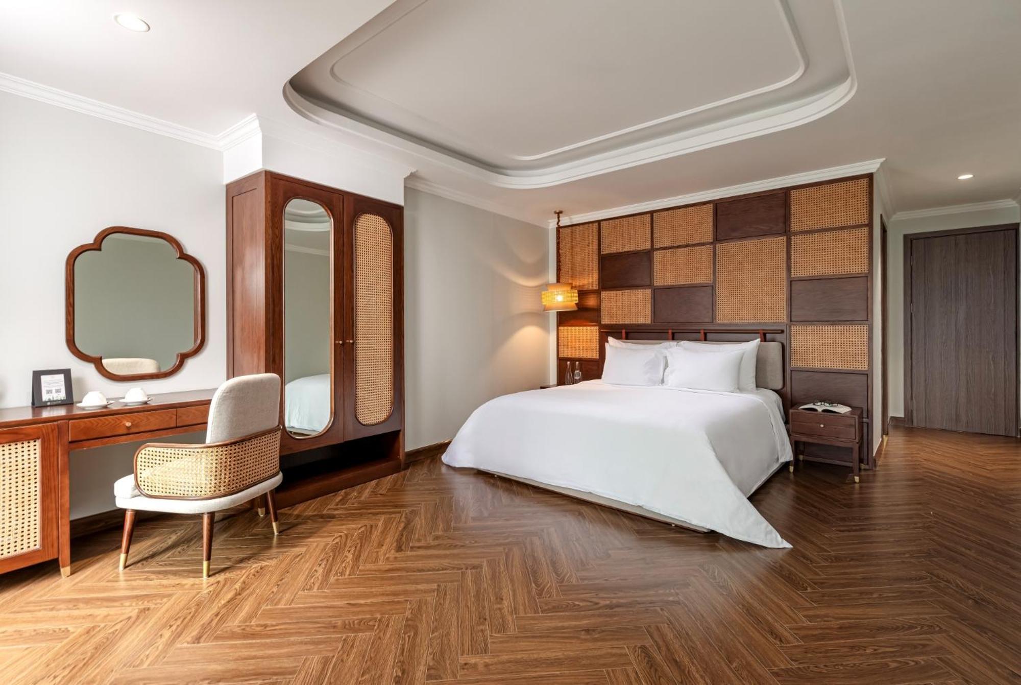 La Siesta Classic Hang Thung هانوي المظهر الخارجي الصورة A bedroom at the hotel